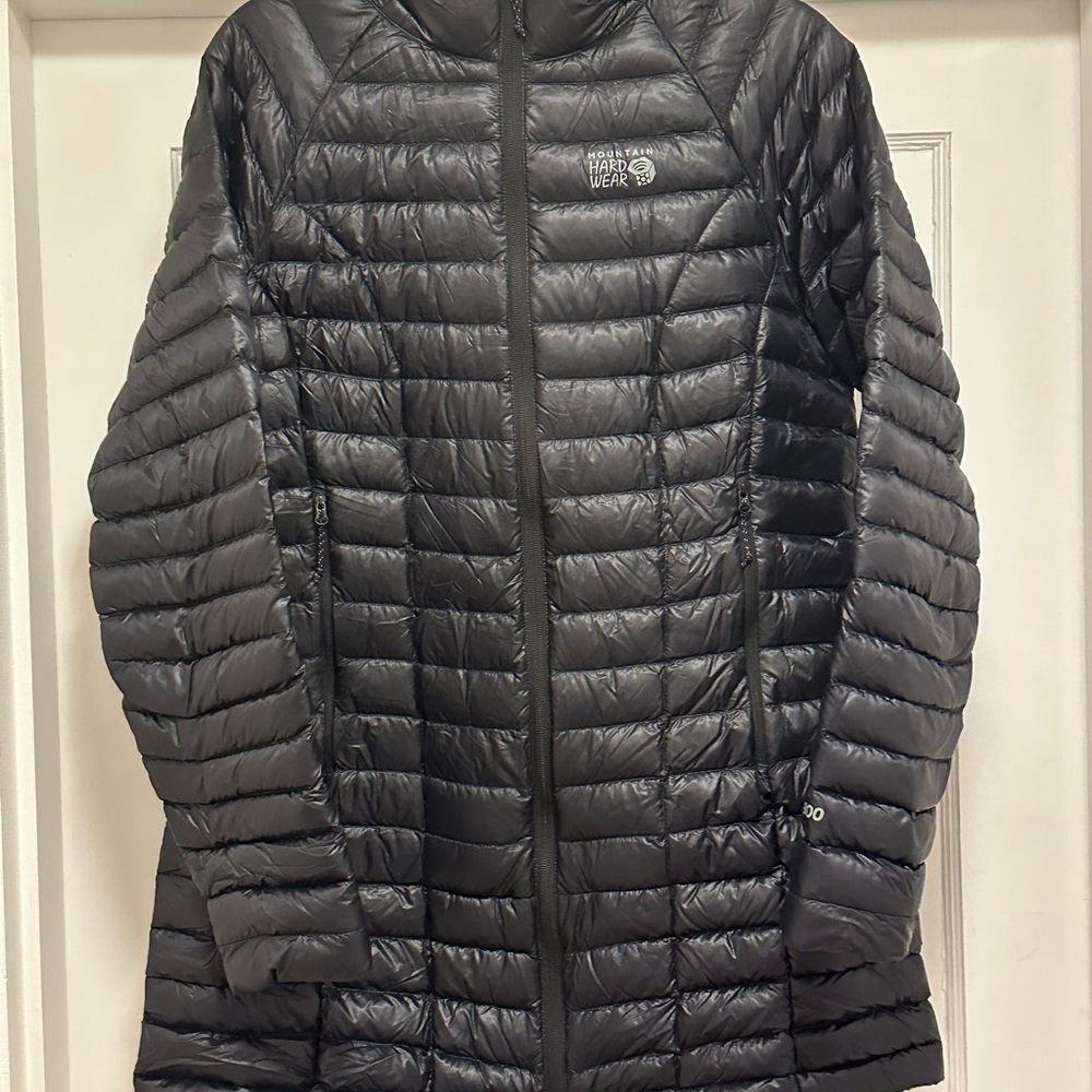 Mountain Hardwear Women's Charcoal Puffer Coat